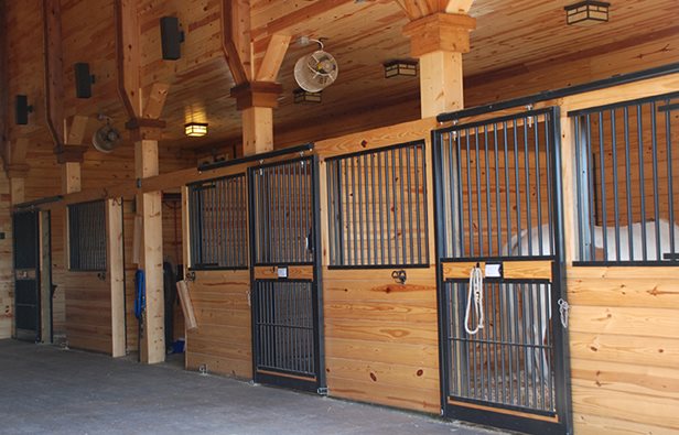 lester-horse-barn.jpg